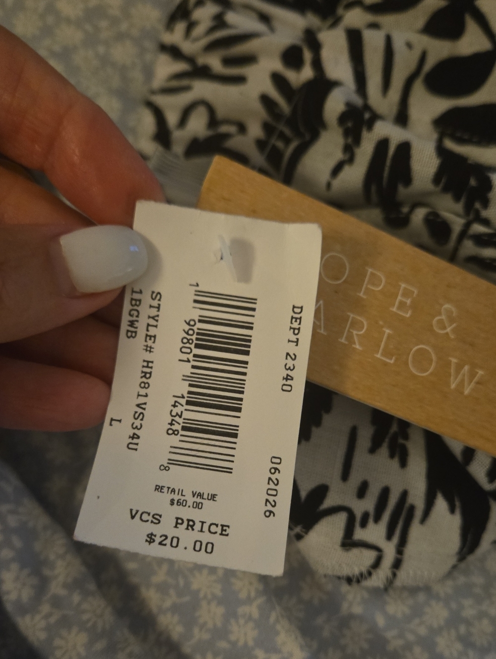 Hope & HarloW Floral Print Black and White Pants